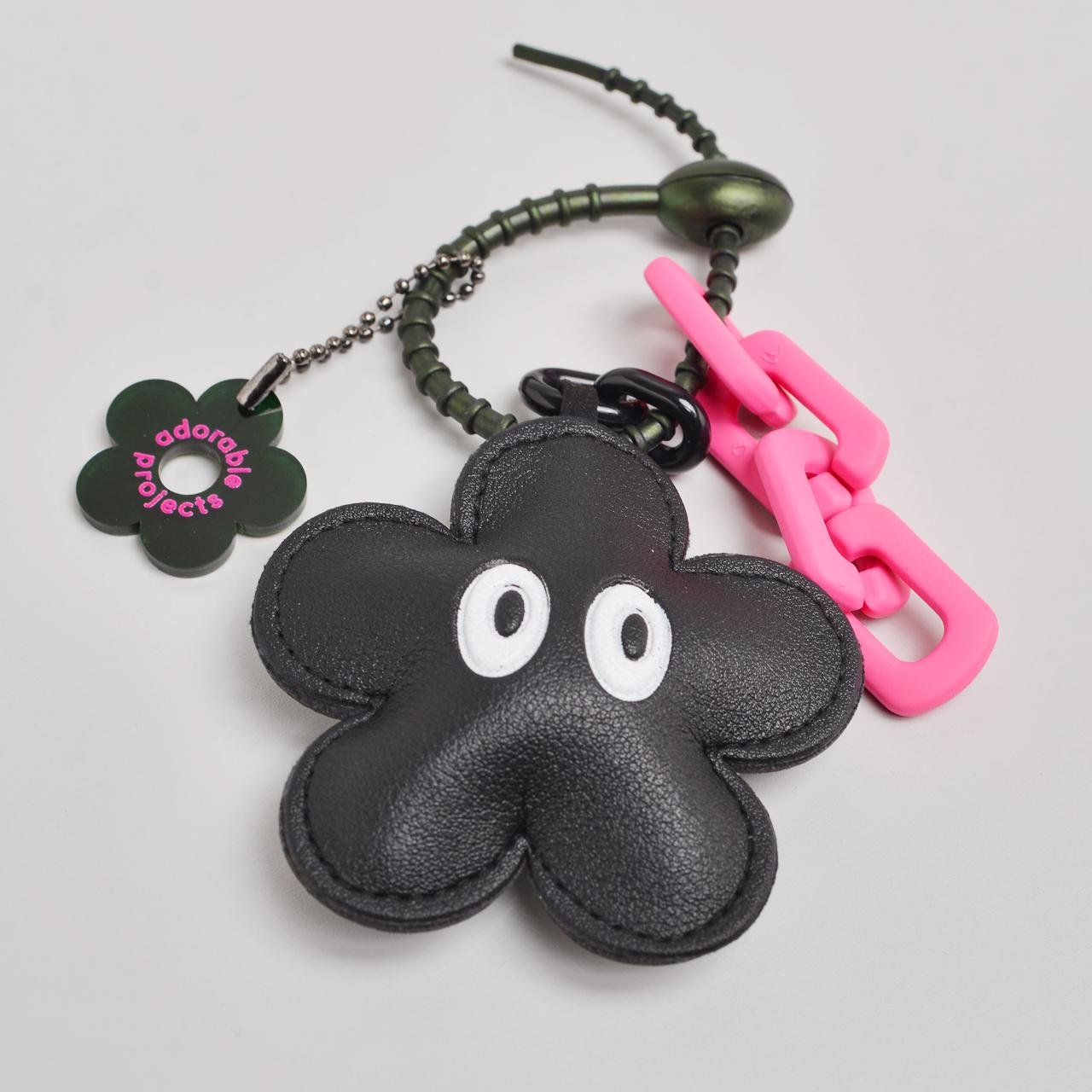Noire Keychain Black - Image 5