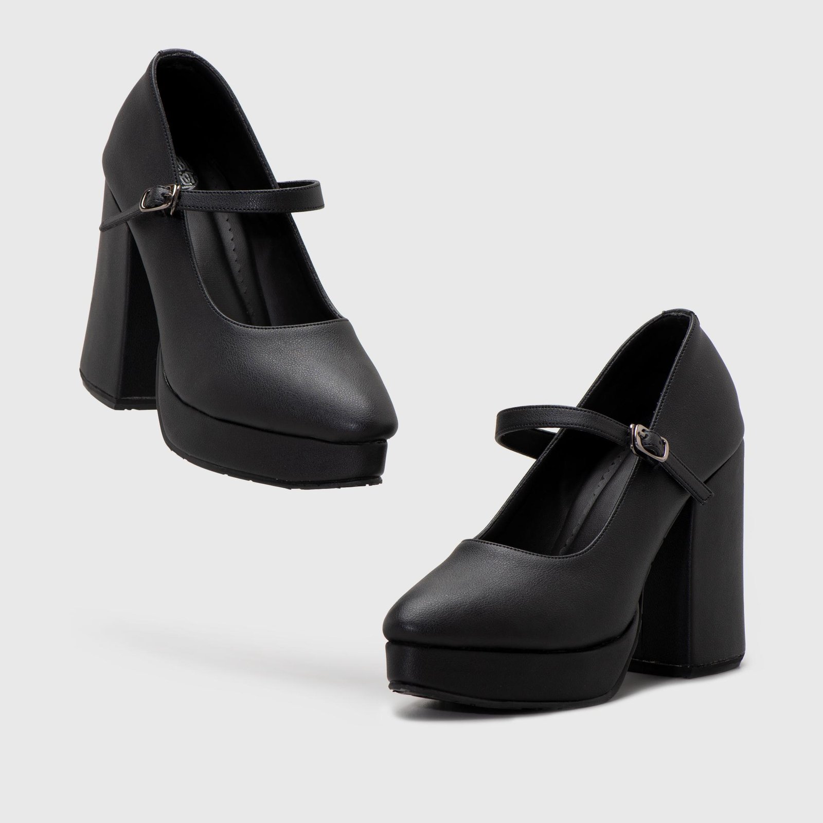 Pharita Heels Black - Image 2