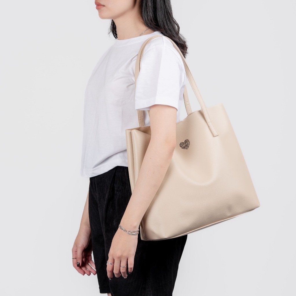 Tateyama Tote Bag Beige