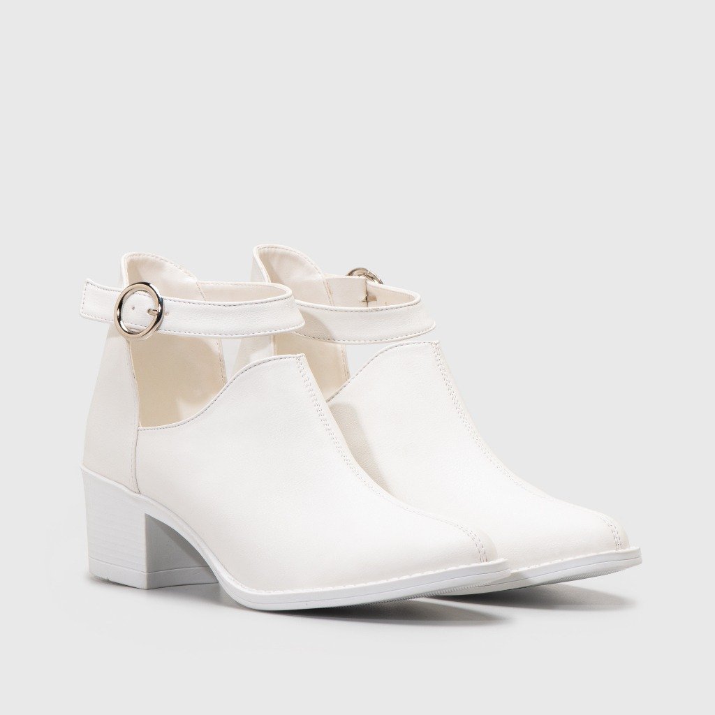 Lodka Boots White Heels