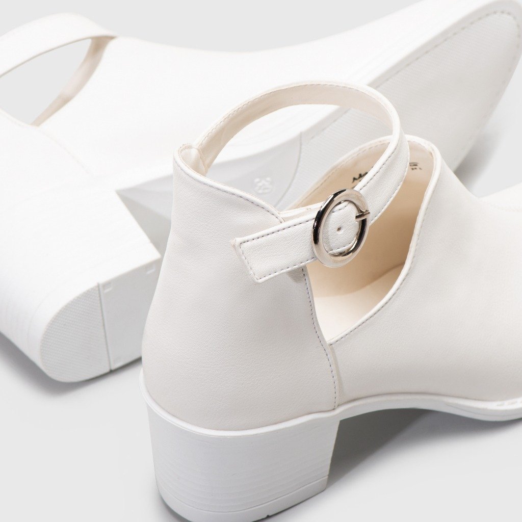 Lodka Boots White Heels - Image 5