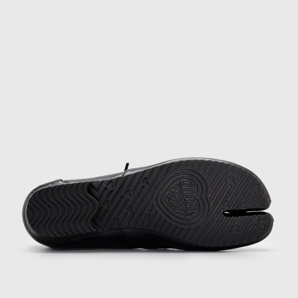 Moneera Flat Shoes Black - Image 6