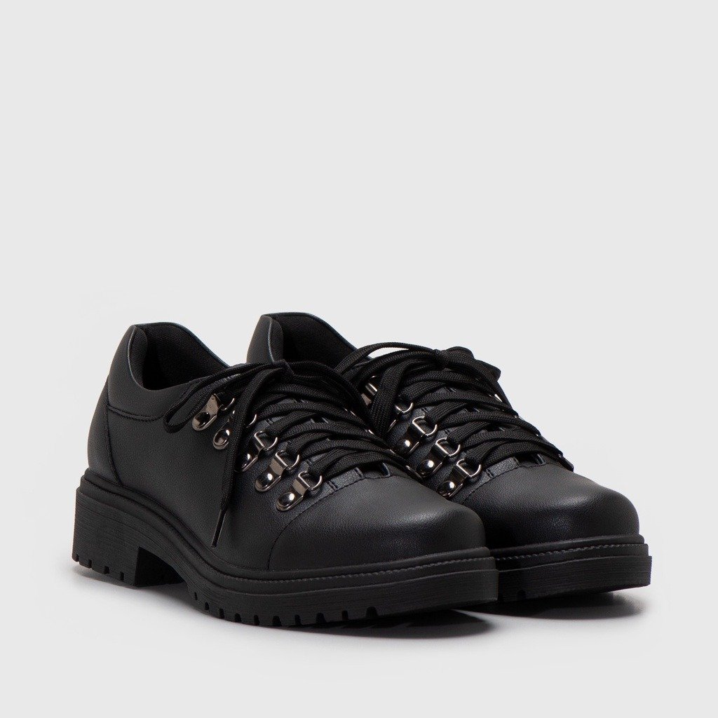 Hwasa Oxford Black