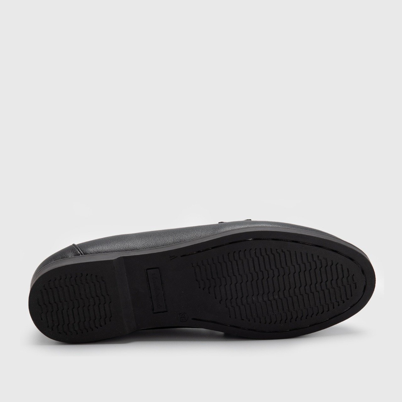 Shaquille Loafer Black - Image 7