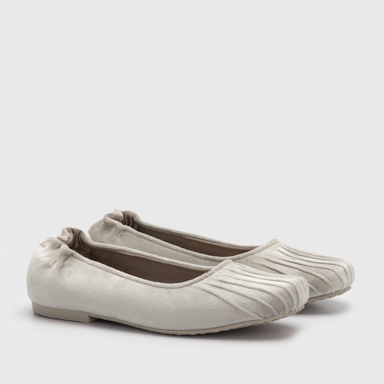 Clariza Flat Shoes Cream
