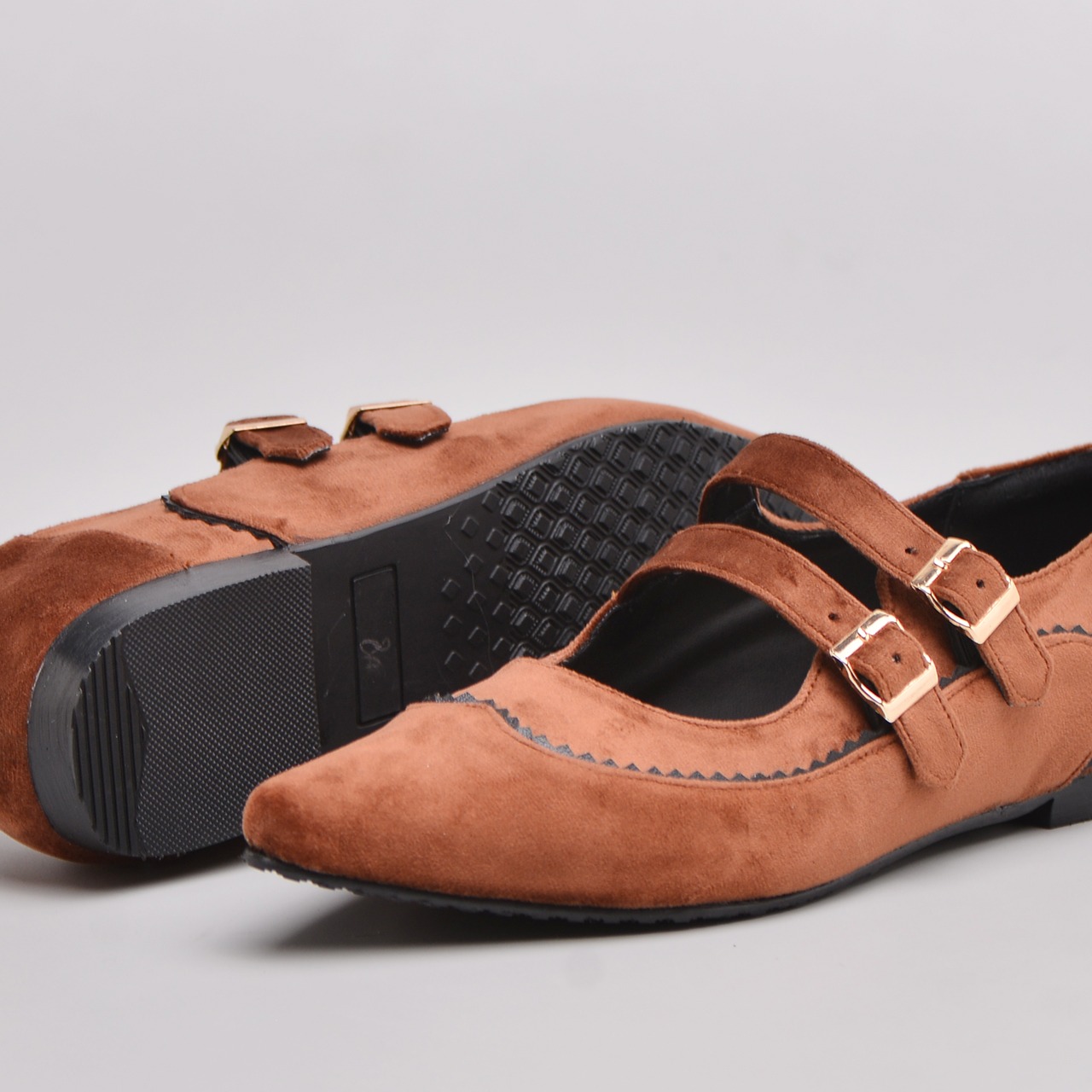 Glovela Pointy Shoe Brown - Image 3