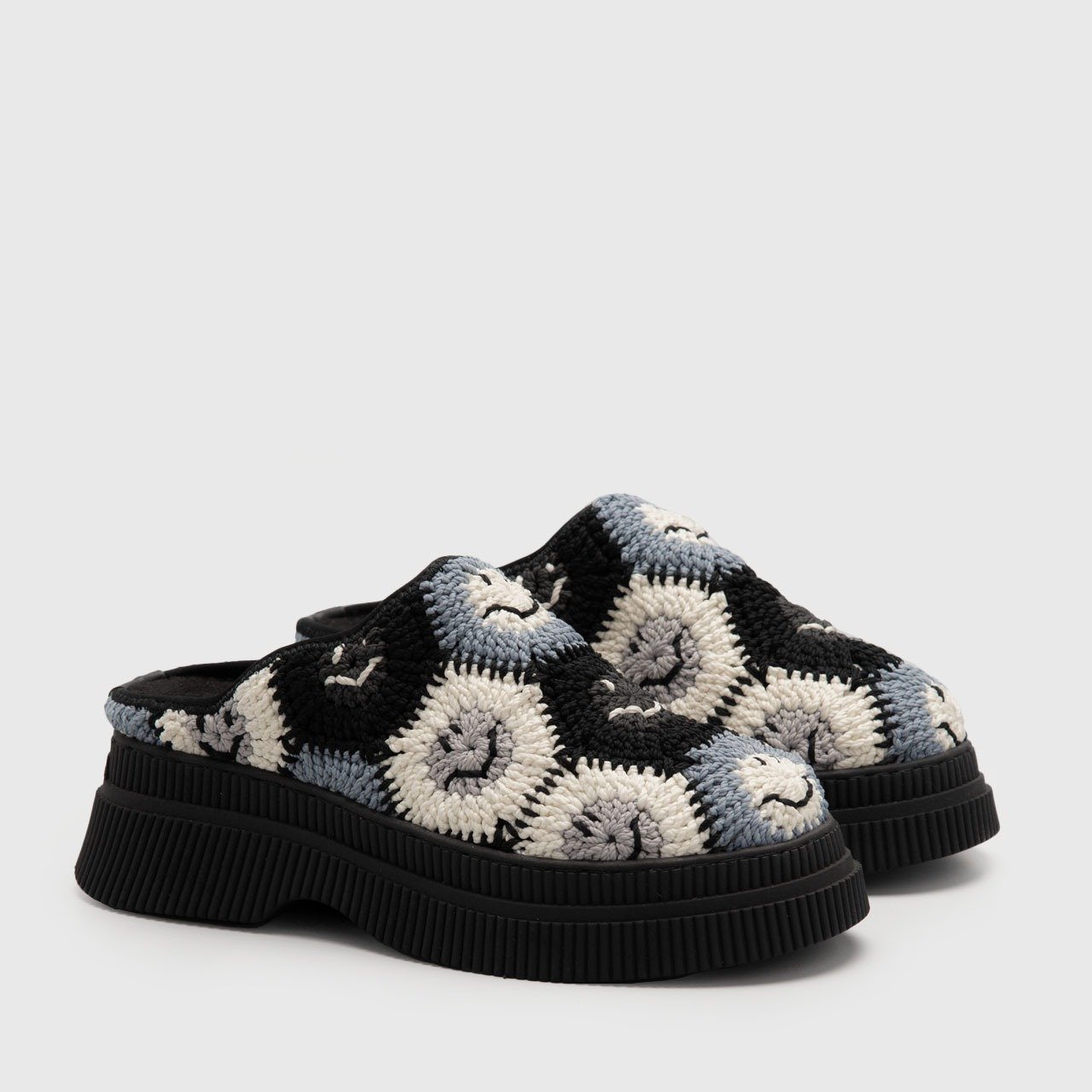 Adorableprojects - Loretta Crochet Mules BnW - Sandal Mules