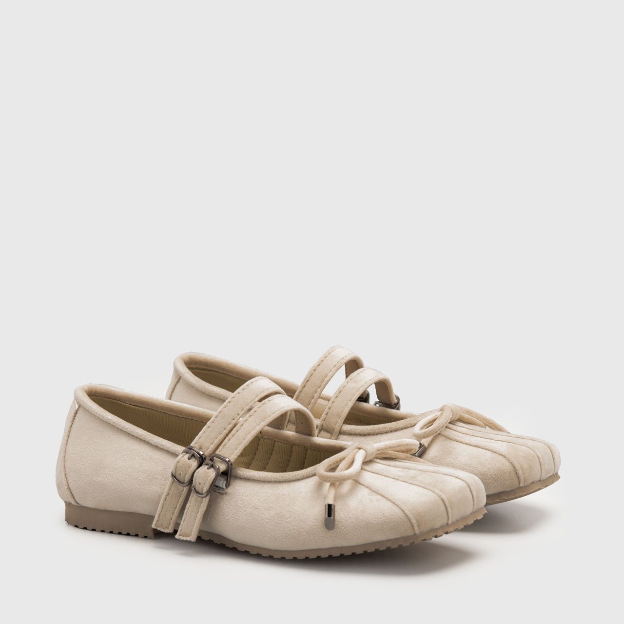 Pleura Flat Shoes Cream