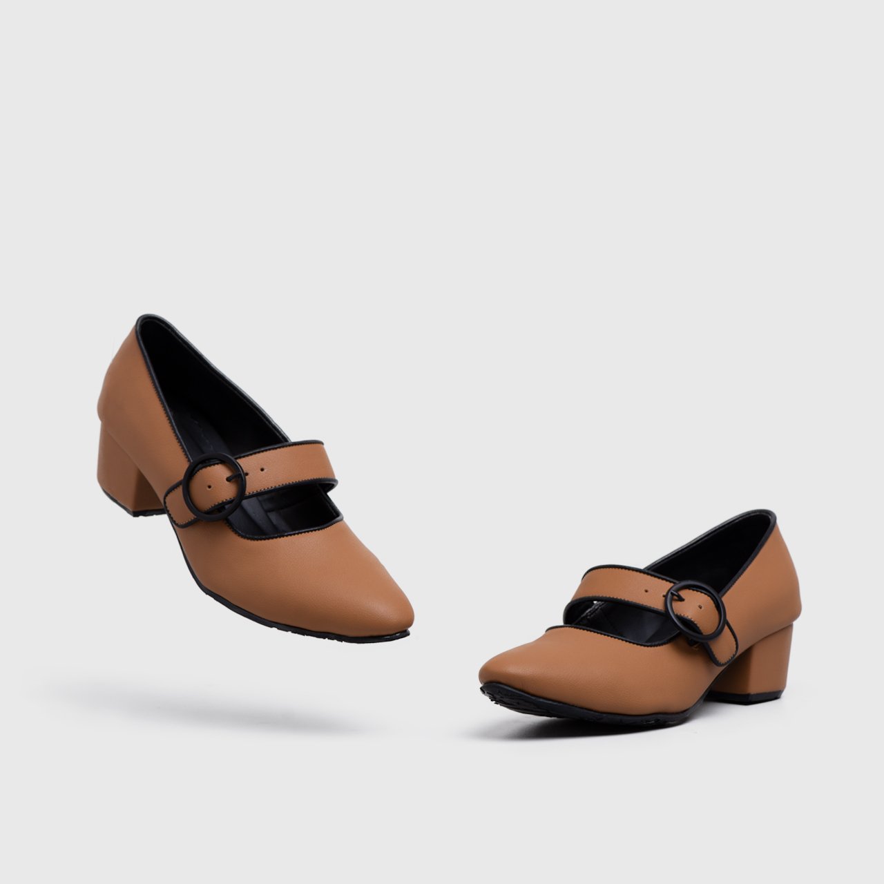 Vatika Heels Tan
