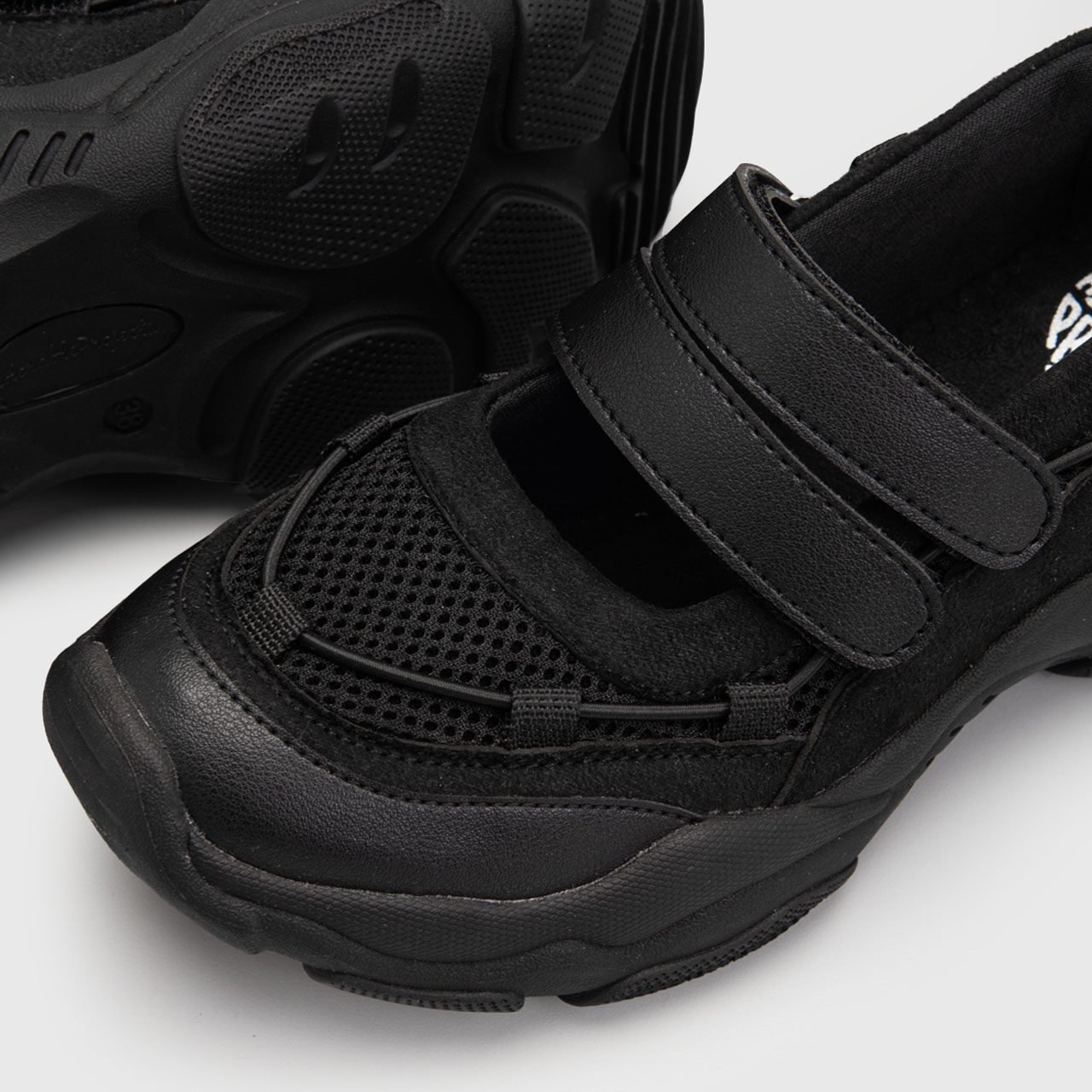 Blessie Sneakers Black - Image 6