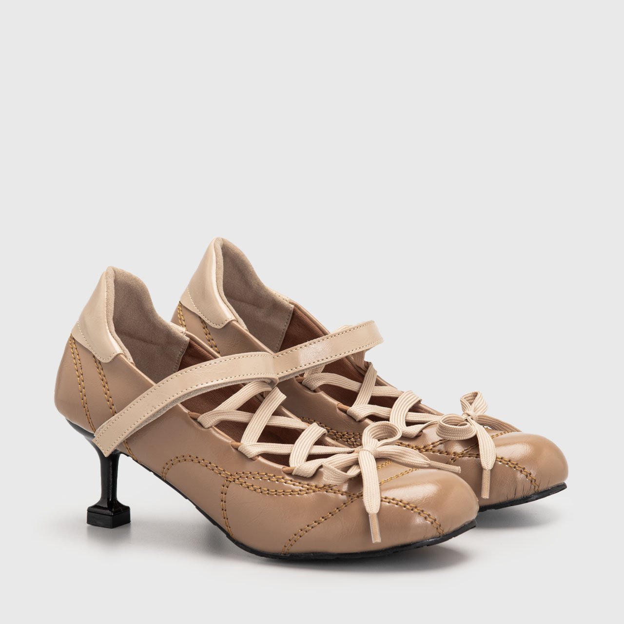 Calcio Mini Heels Taupe